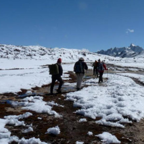 Dagala Thousand Lakes Trek